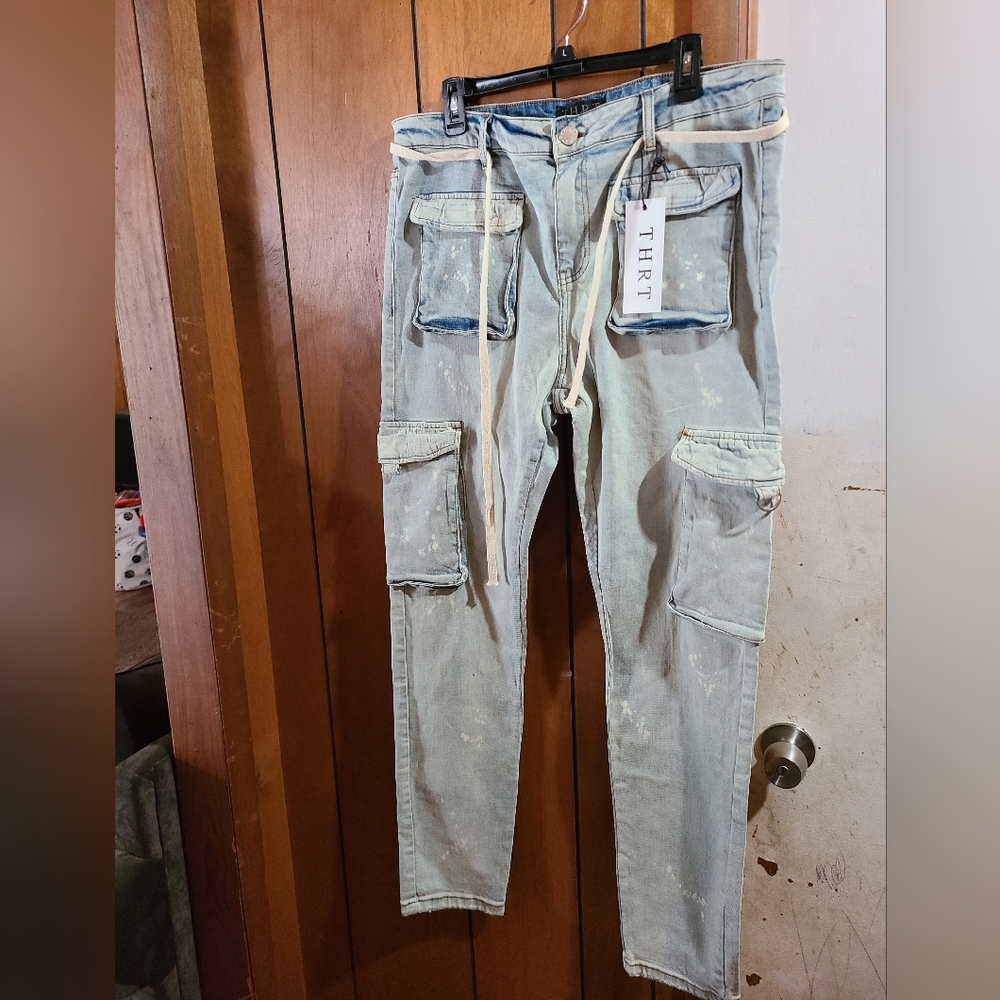 THRT JEANS SIZE 40